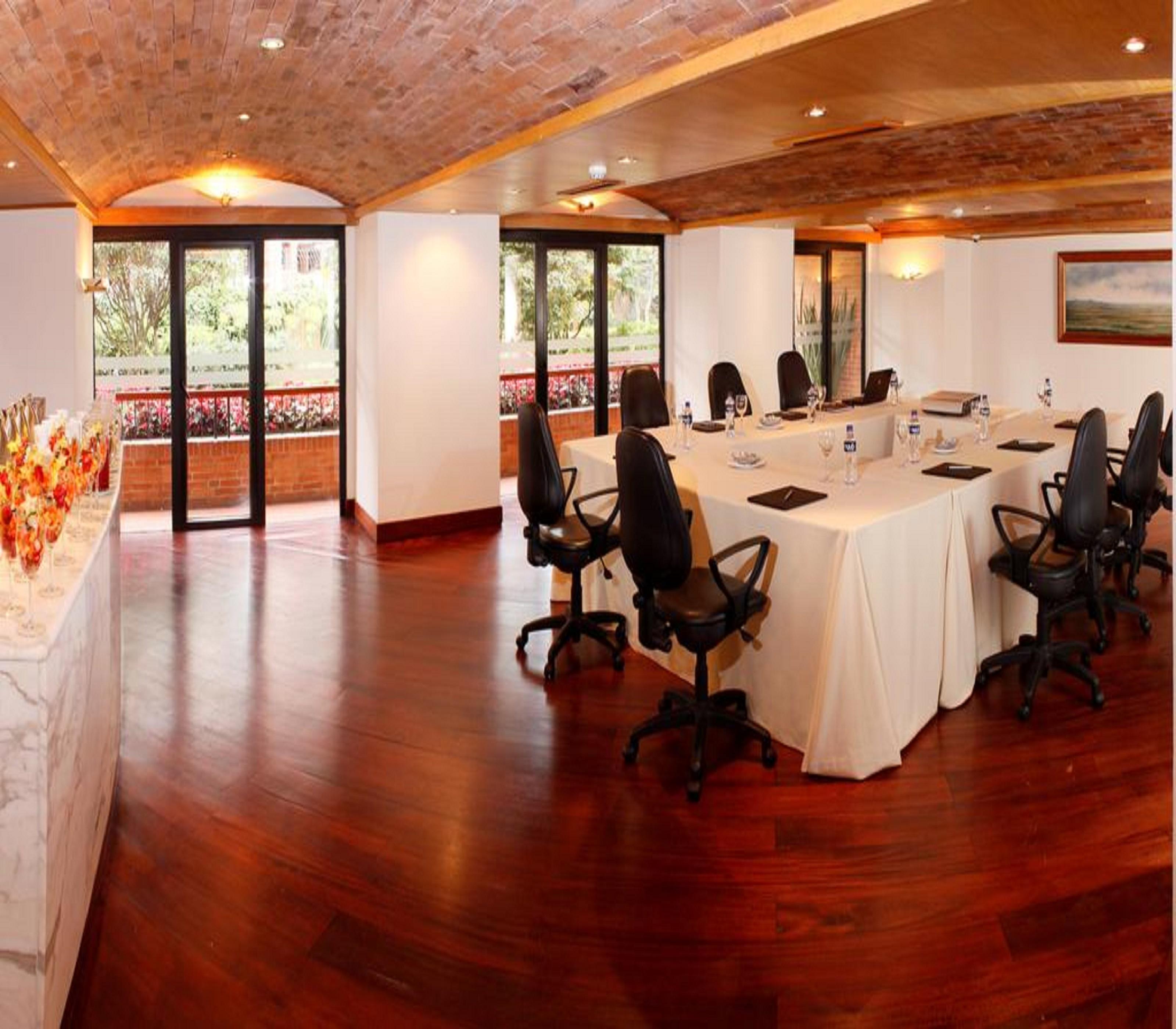 Estelar Apartamentos Bogota - La Fontana Ngoại thất bức ảnh